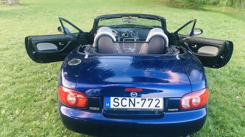 MAZDA MX-5 KABRIÓ BÉRLÉS